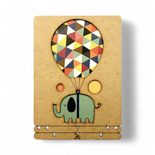 Afbeelding in Gallery-weergave laden, Elephant Fly High Pop-up Art