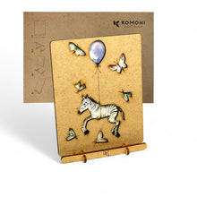 Afbeelding in Gallery-weergave laden, Zebra met Blauwe Ballon Pop-up Kaart