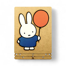 Afbeelding in Gallery-weergave laden, Miffy with Balloon Pop-up Art