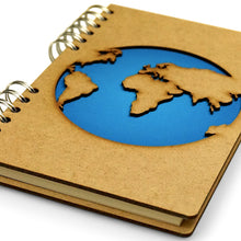 Afbeelding in Gallery-weergave laden, World Journal