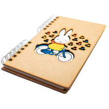 Afbeelding in Gallery-weergave laden, Miffy by Bike Journal