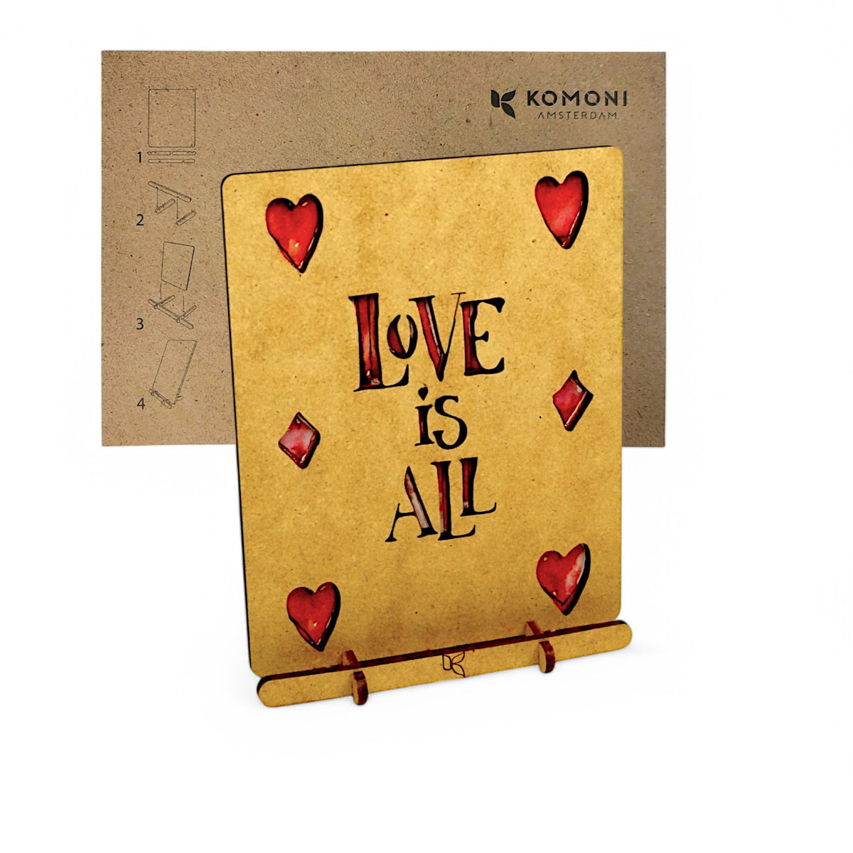 Love Is All pop-up kaart met 3D hartdesign door Laurie van Houts – Komoni